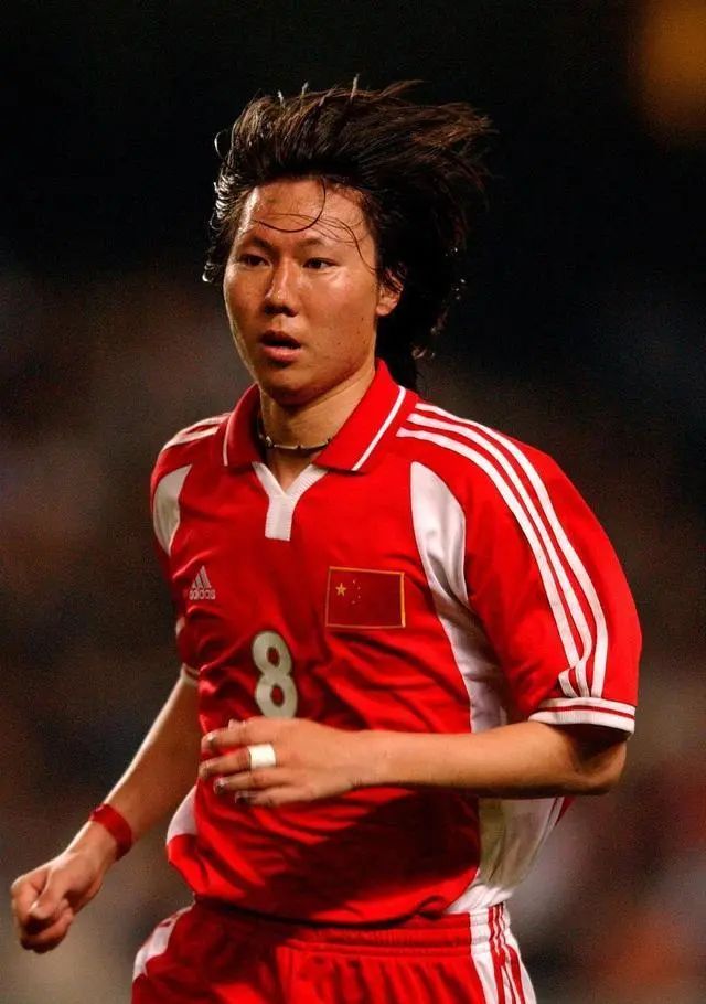 孙继海和李铁2007年英超德比,李铁2001进世界杯的视频