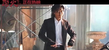 这么多年了，你终于想起来自己还是个演员？