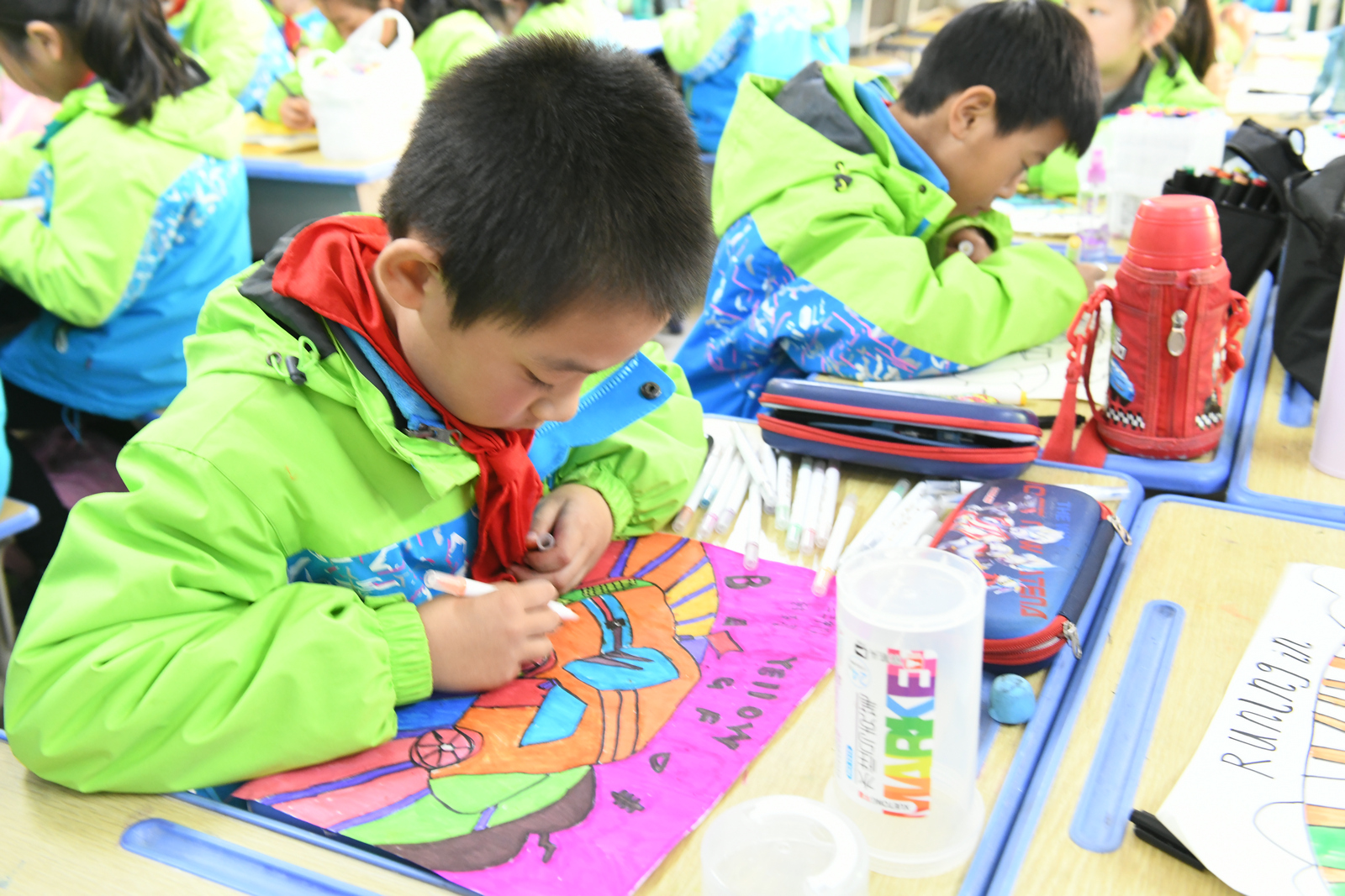 灿烂笑容，多彩课后，蓝田北小校园里“双减”百日孩子的快乐生活