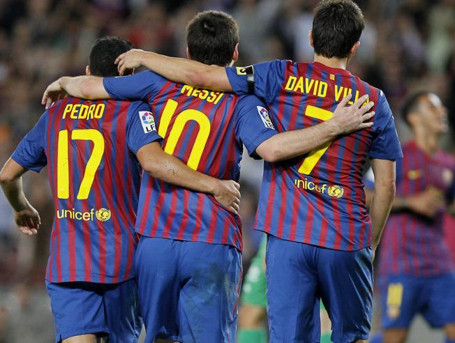 传奇落幕致敬球王迭戈·马拉多纳,传奇谢幕致敬皮尔斯