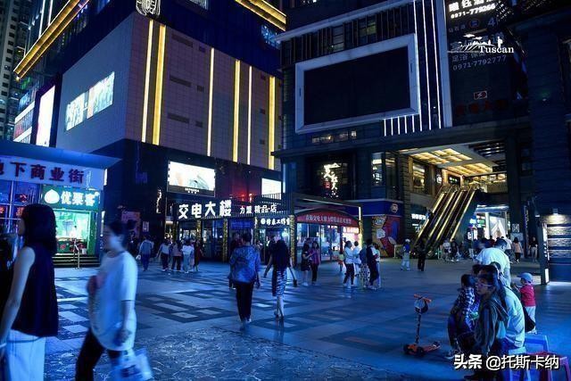 听说这成了西宁第二个网红打卡地,西宁网红打卡地边麻沟