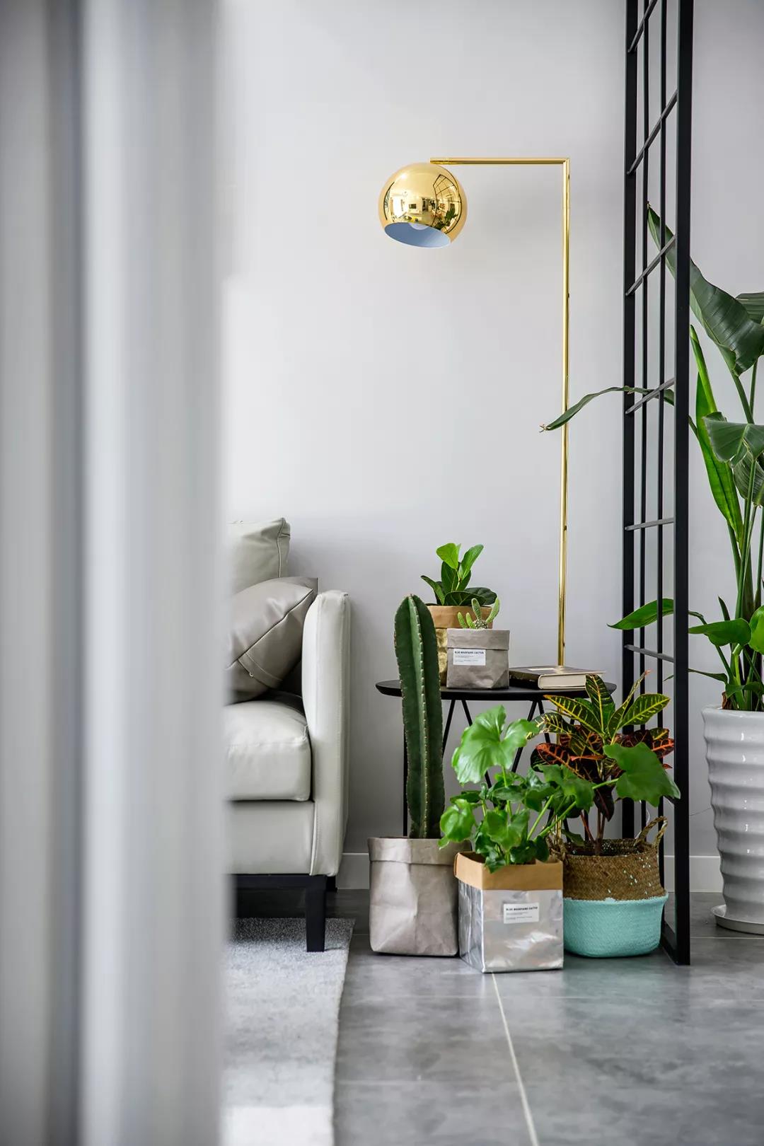 2米6墙面悬空电视柜怎么做,客厅85寸电视柜做多高