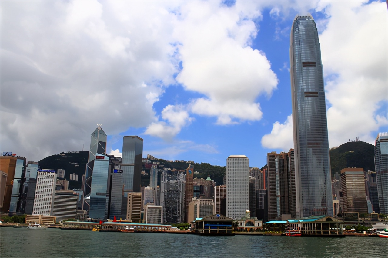 1997年金融危机后,*镕基朱**说的一番话,至今还在起作用