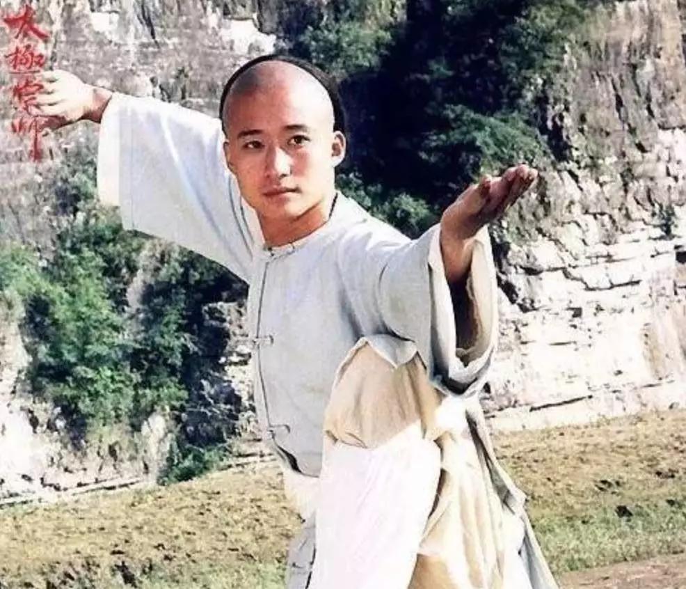 46岁吴京简介,吴京45岁拍的什么电影