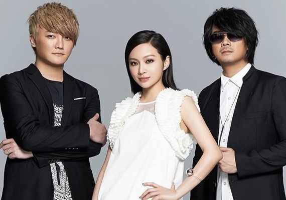 时代的眼泪好久不见了！90后都是听他们的神曲长大的