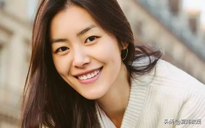 最美的眼睛形状,眼睛是什么样的形状才好看