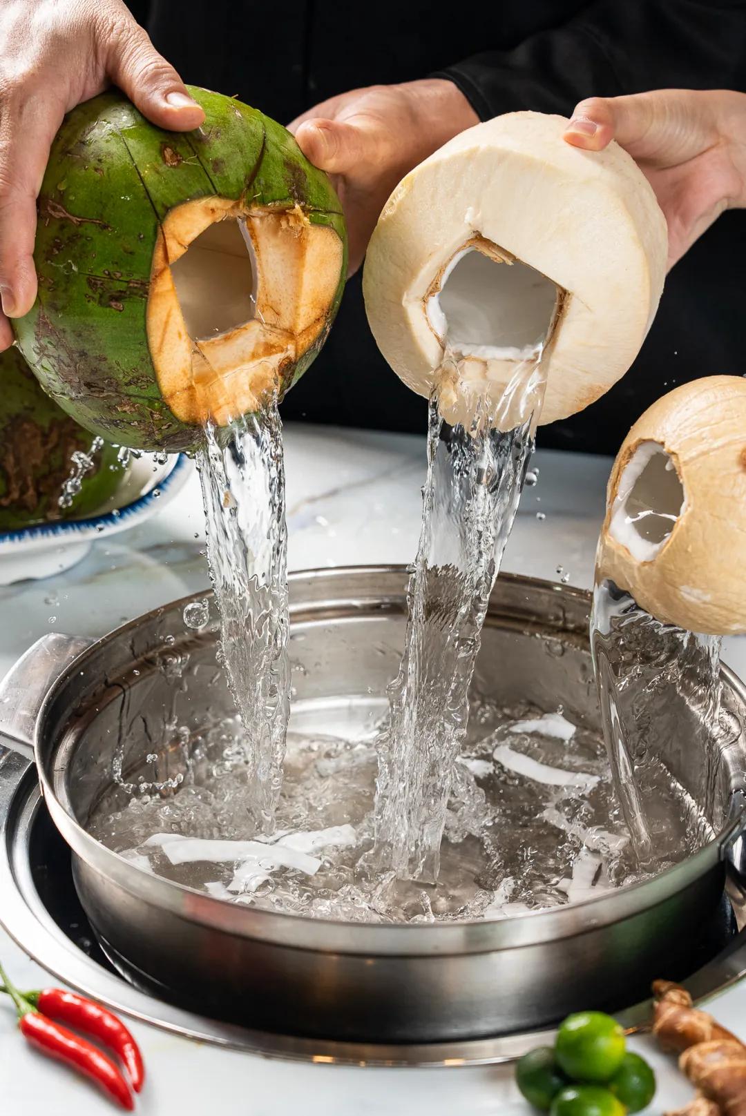 泰国鸡和缅鸡杂交后代,中泰越混血椰子鸡