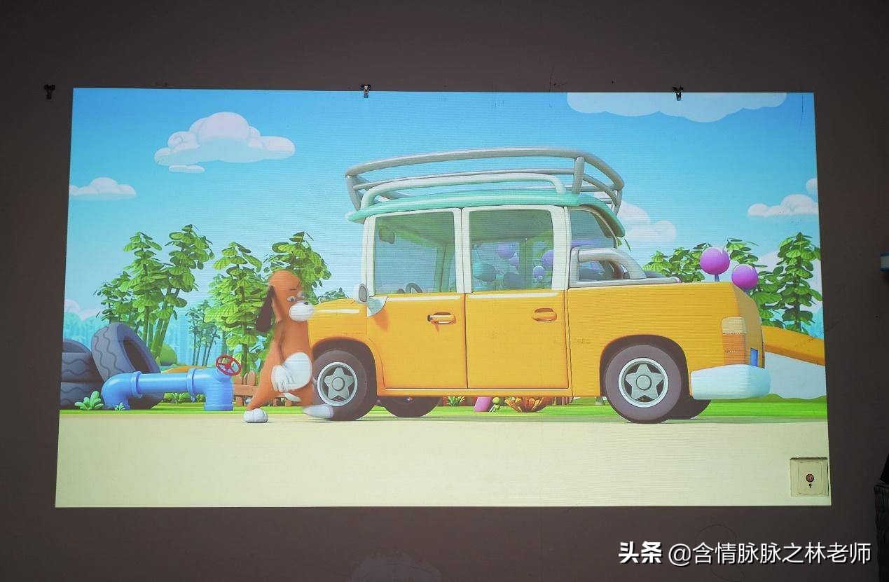 坚果v20投影仪和极米h3s对比,极米投影仪与坚果投影仪哪个更好