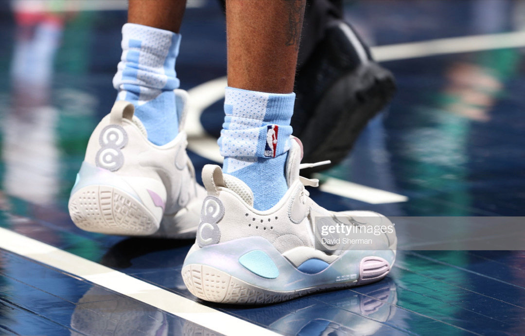 李宁冒牌货在哪里拿,李宁有人做山寨货吗