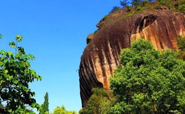 浙江隐藏一座仙境,浙江距离杭州1小时车程的城市
