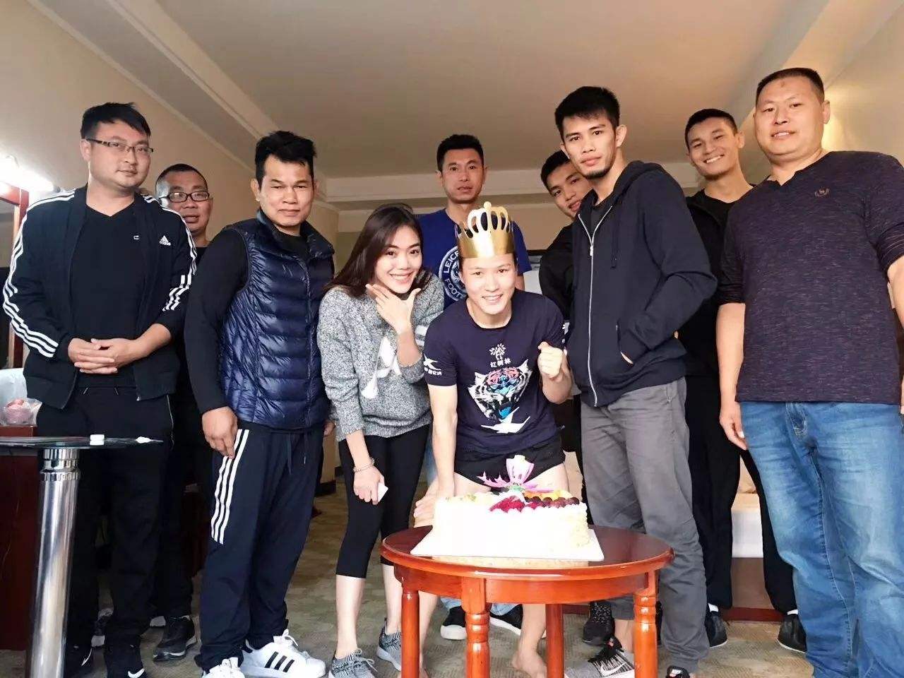 张伟丽为什么赢一次就冠军了,张伟丽为什么这么快能打冠军