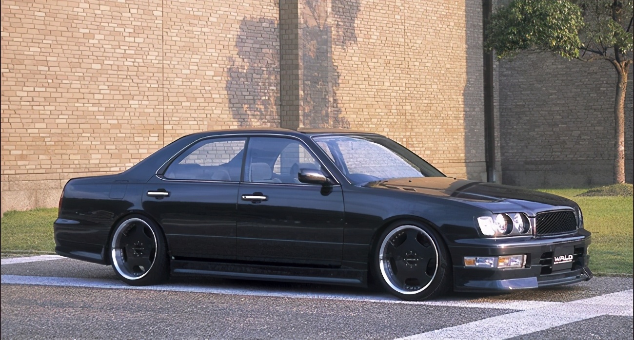 2017款日产天籁公爵vip尊领版2.5,经典车断代史之日产公爵