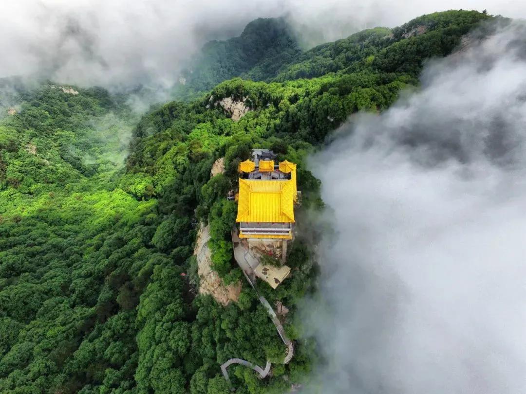 西安南五台景区游玩,西安南五台云海仙境究竟有多美