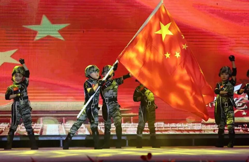 剑阁县鼓楼幼儿园庆祝中国*产党共**成立100周年暨毕业典礼文艺汇演