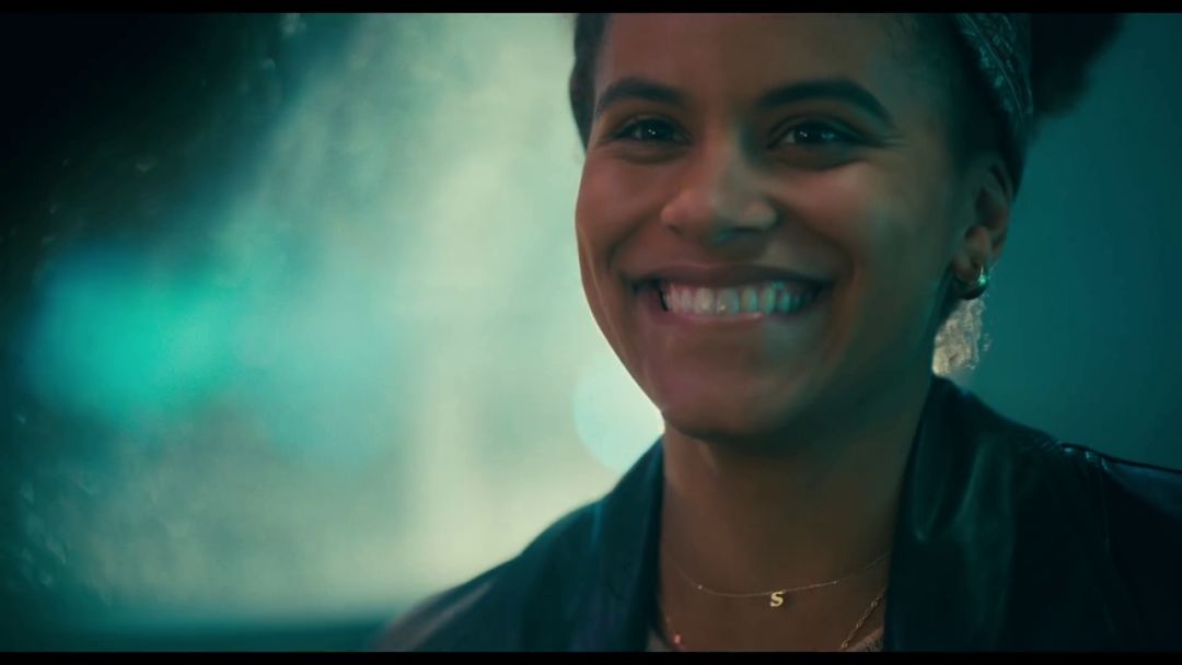 小丑口碑大爆豆瓣评分9,dc新片小丑首曝预告风格黑暗