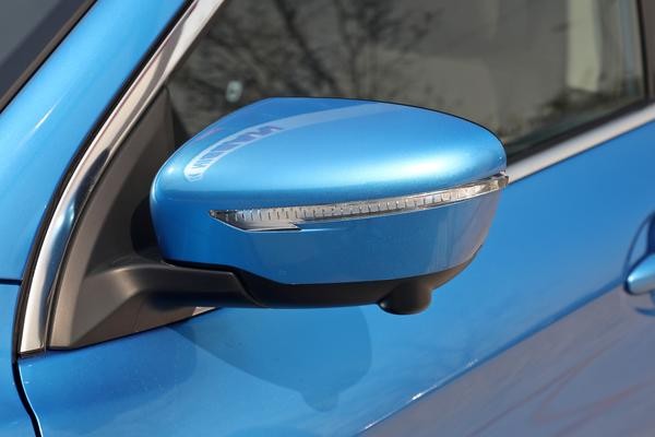 日产逍客车身漆面脱落,逍客掉漆怎么处理