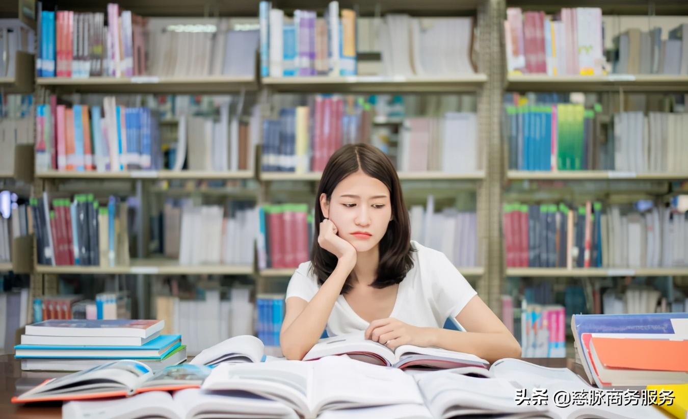 闭经半年怎样才能来大姨妈呢,多久不来大姨妈算闭经