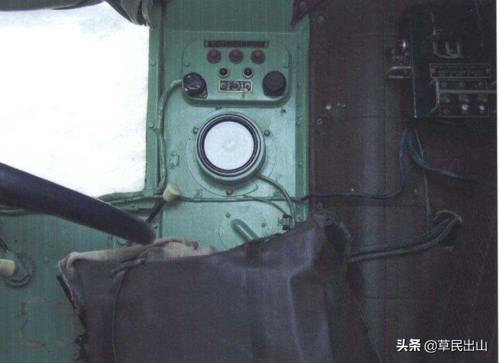 寻找男人的世界——再次追忆红色帝国的*力暴**美学之六