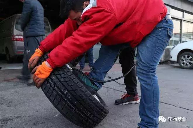 卖一条大车轮胎可以挣多少钱,卖一条汽车轮胎可以加多少钱