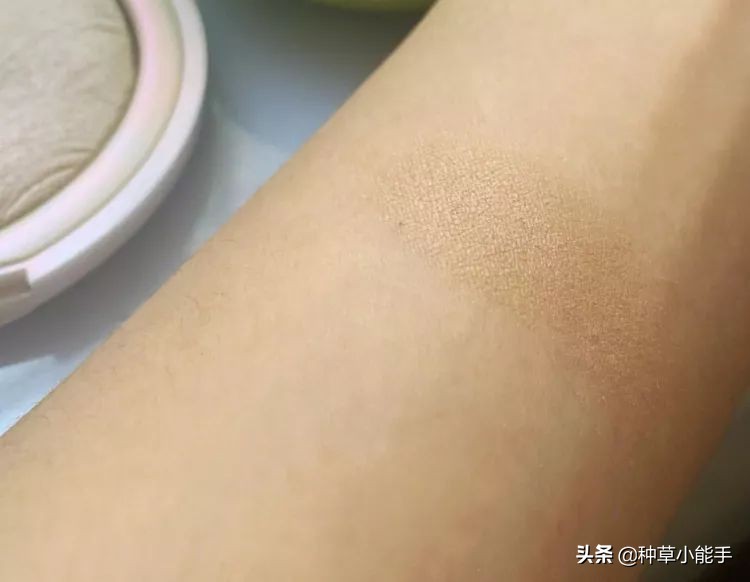 便宜彩妆眼影,腮红100多元