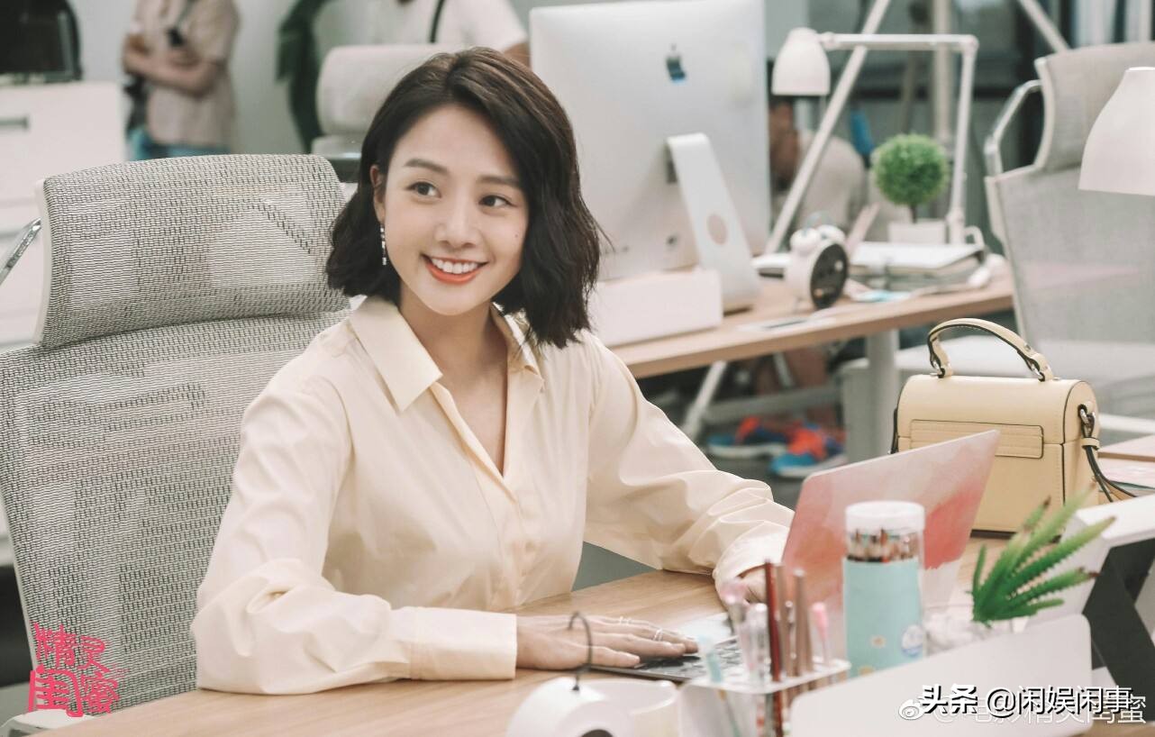 坎坷的鬼鬼：母亲不给生活费被迫出道，孝顺沦为“自动提款机”