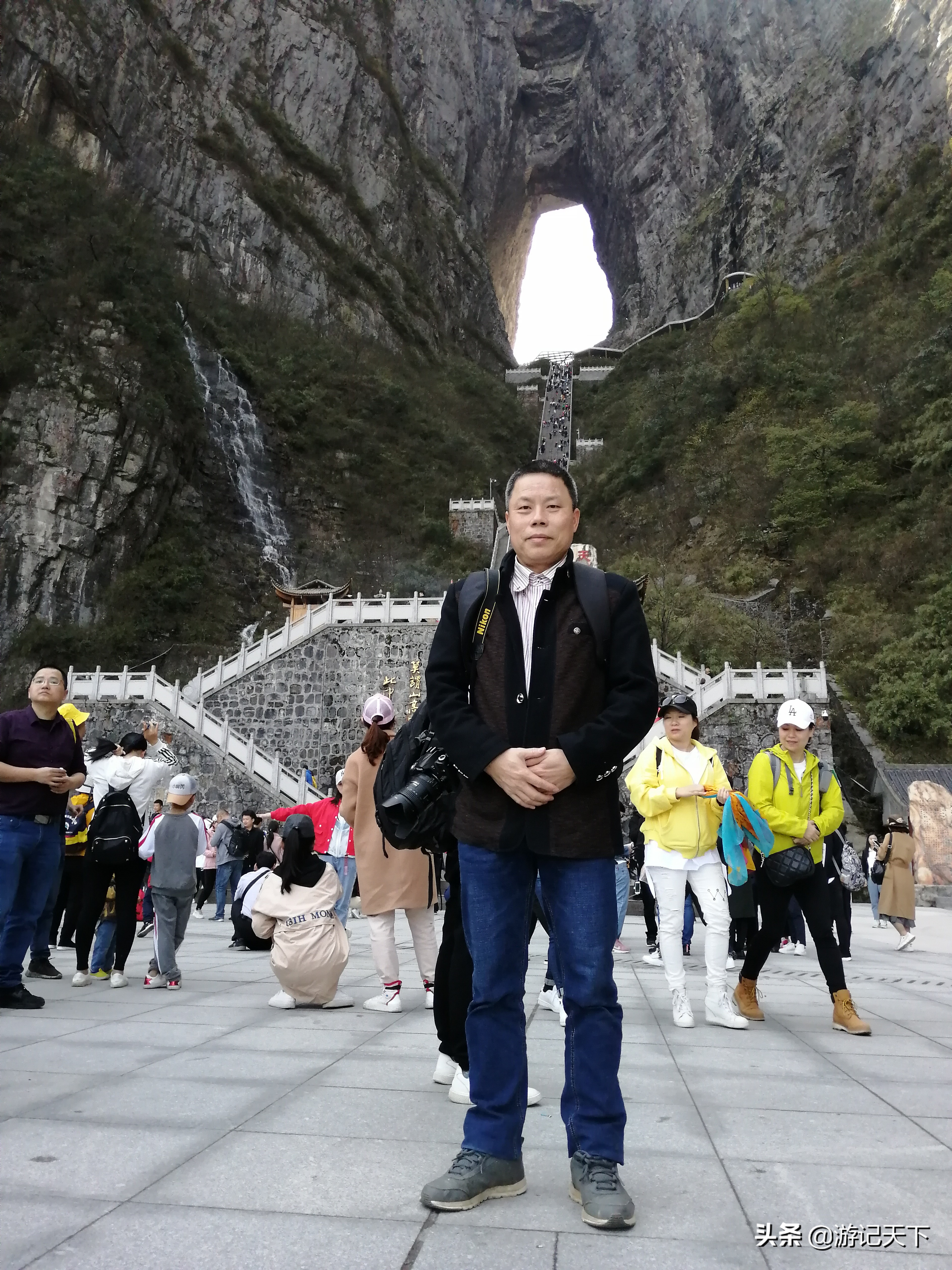 天门山未解之谜,天门山玻璃栈道