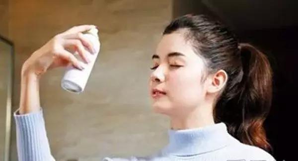 油性皮肤怎么化妆才不掉妆?油性皮肤化妆的正确步骤