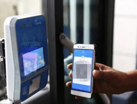 人民币上有个错别字后续,人民币上错别字太显眼