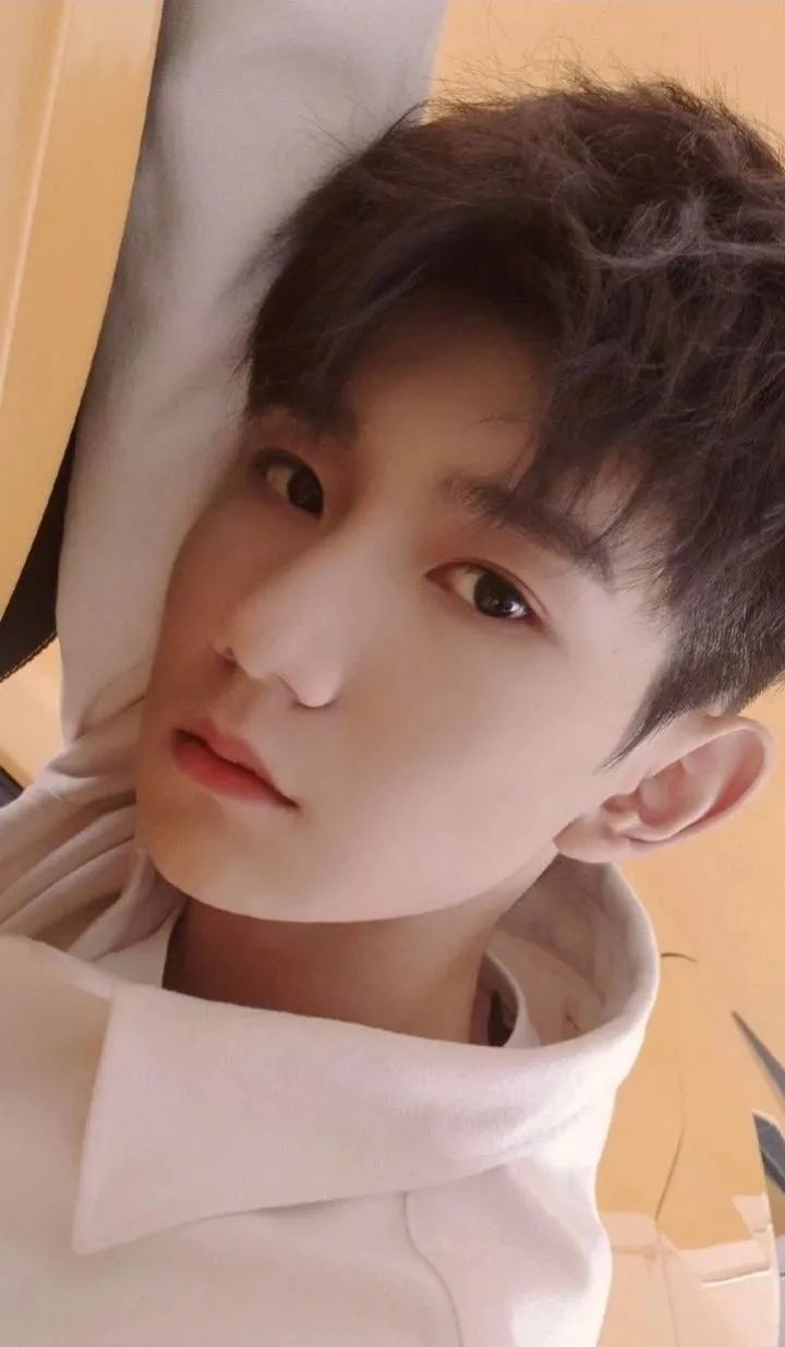 杨幂在圈内的口碑怎么样,杨幂经历过口碑两极反转吗