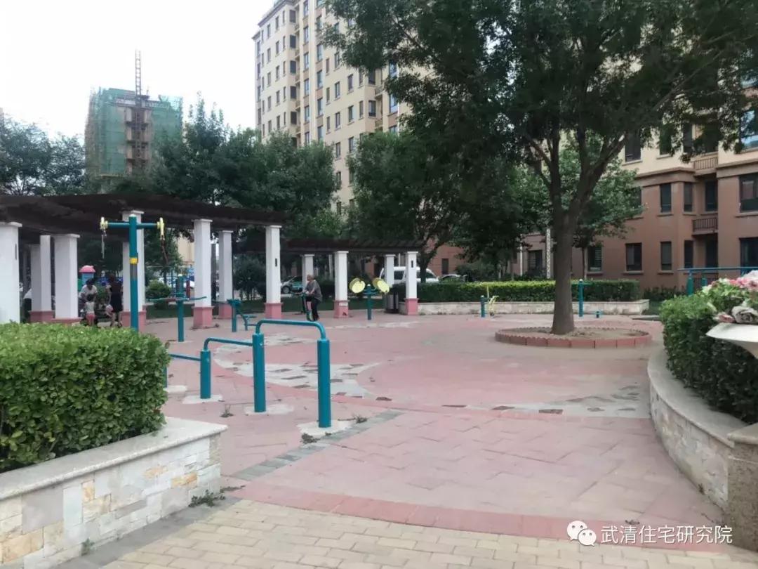 天津市大妈买菜,小区买菜大妈