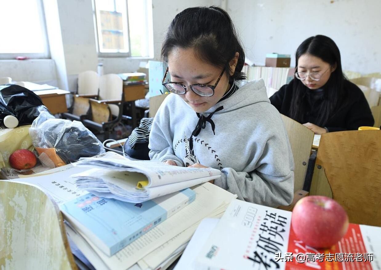 二本读政法好吗,法学专业各个学校考研要求