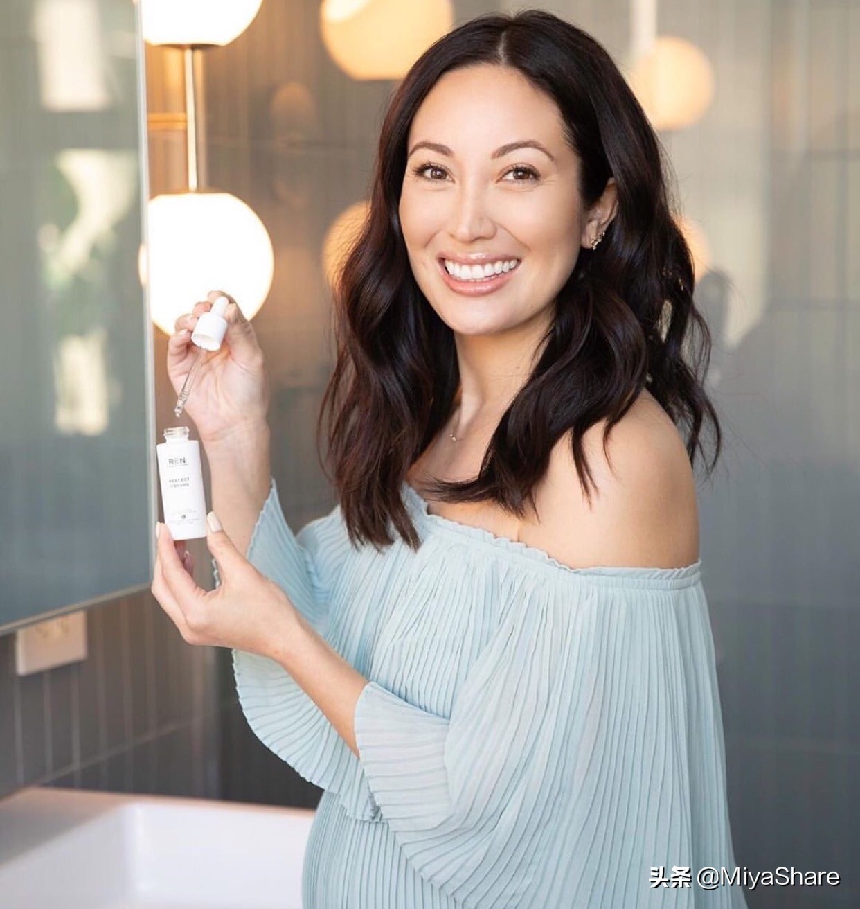 外油内干严重如何给肌肤快速补水,皮肤干怎么保持水油平衡