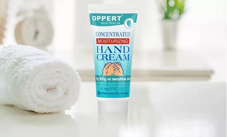 妮娜泰勒是谁,妮娜泰勒的手