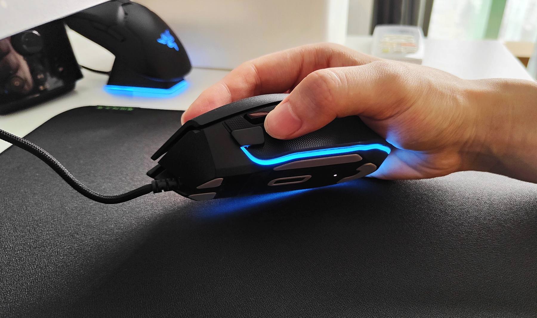 雷蛇巴塞利斯蛇v2鼠标设置,雷蛇巴塞利斯蛇v3鼠标实测