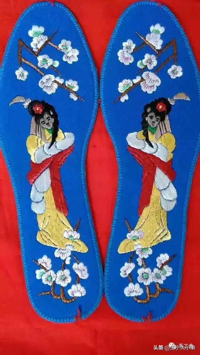 甘肃庆阳女孩子结婚自己做的鞋垫,庆阳陪嫁手工鞋垫