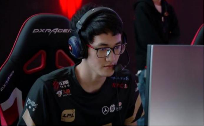 letme鍜宬arsa璧涘悗閲囪,letme璇勪环karsa绂婚槦