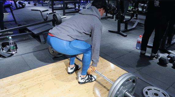 深蹲和硬拉会把屁股练大吗,深蹲和硬拉会把腿练粗