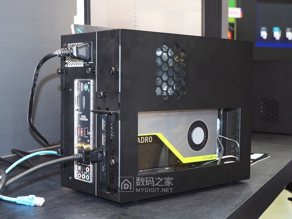 变换形态!超微展示可“拆分”迷你工作站CompactWorkstation