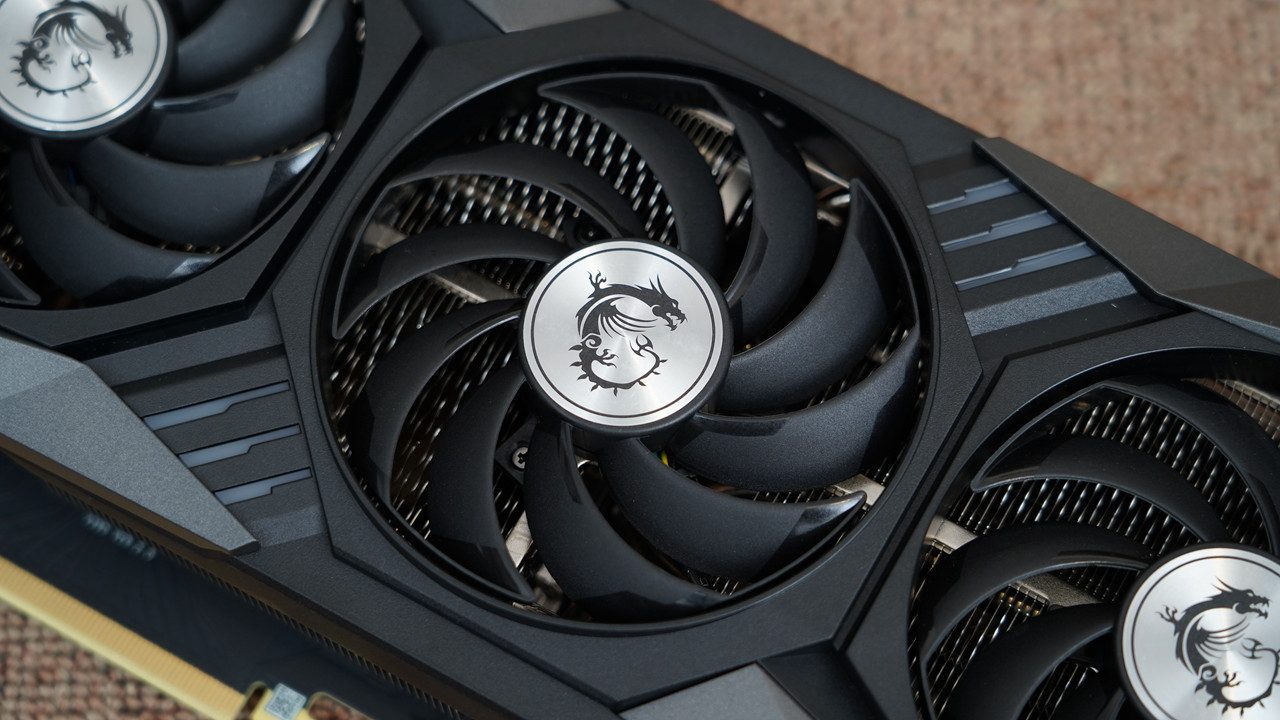 哪个机箱可以装3槽显卡,什么样的显卡适合装itx主机