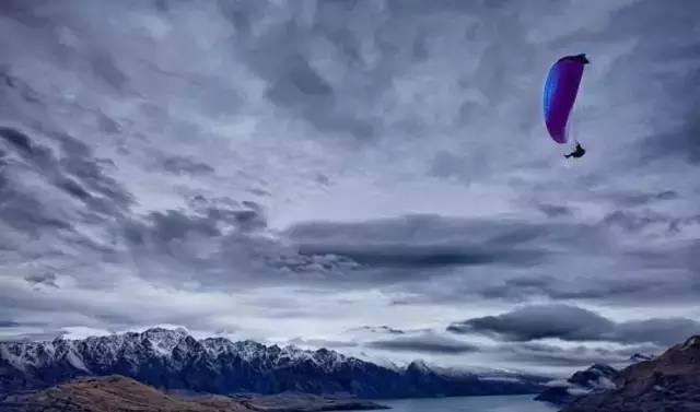 国内十大滑翔伞胜地排名,世界上十大滑翔伞