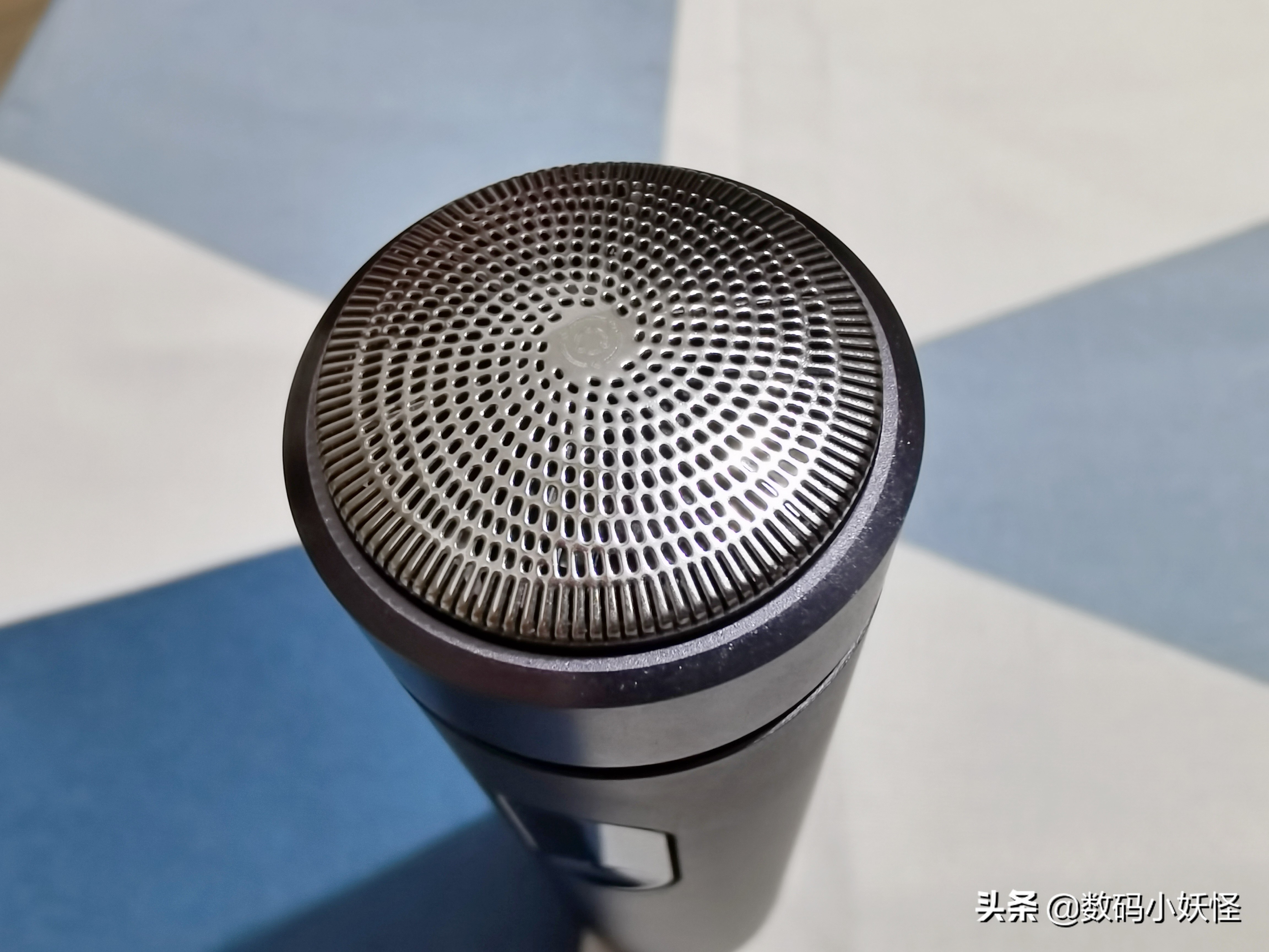 华为剃须刀艾优和dynacare哪个好,dynacare涡轮六叶剃须刀刀头