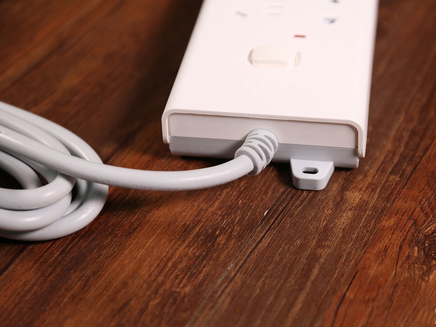 家用开关插座哪个品牌性价比高,智能开关插座品牌排行榜前十名