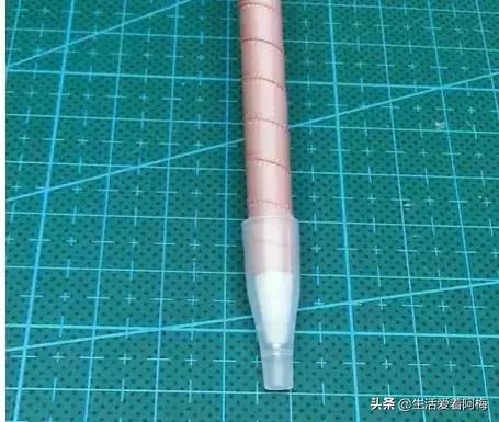 什么纸花送给老师做教师节礼物呢,教师节送给老师一束花手工礼物