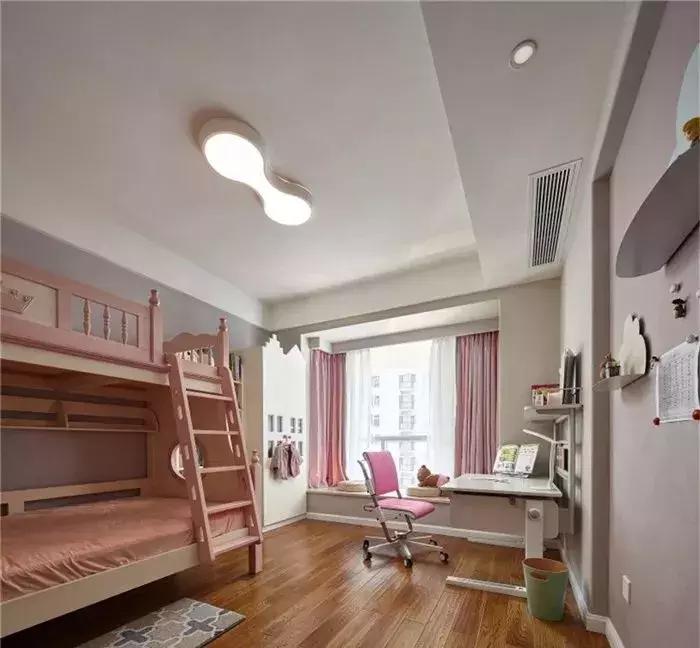 充满童趣的上下床儿童房,实用的儿童上下床怎么选