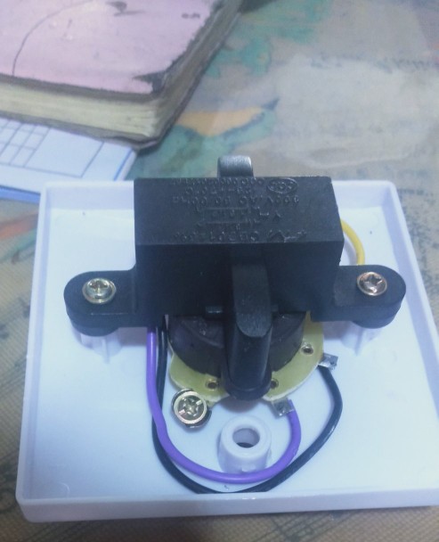 吊扇铁壳电容,铁吊扇调速器