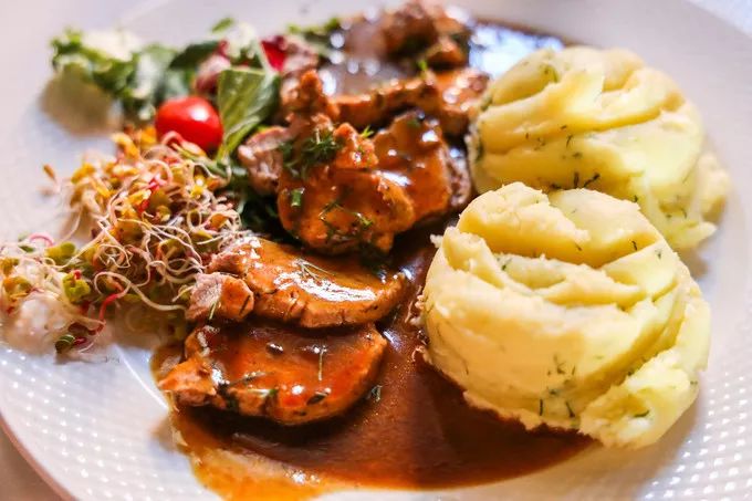 波兰记游记,游记波兰