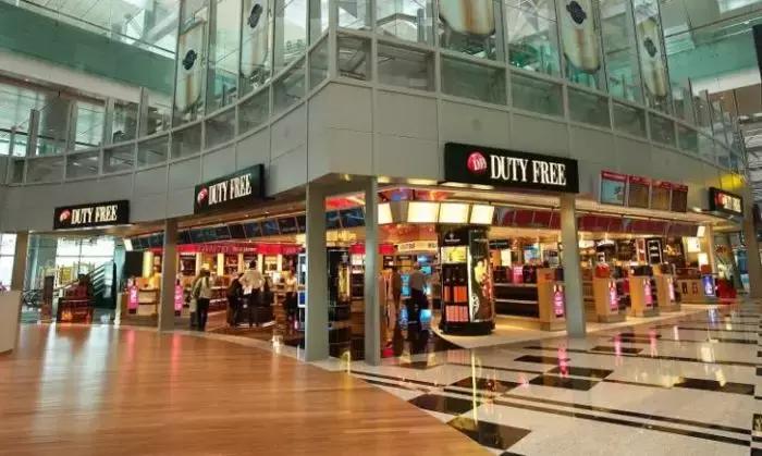 去香港机场免税店必买的十大清单,全球机场免税店攻略