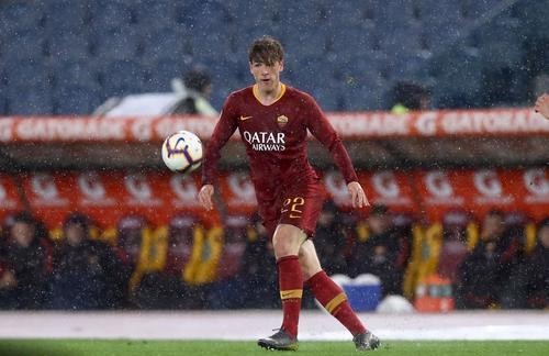 拉斐尔·莱奥十字韧带断裂,十字韧带撕裂罗纳尔多