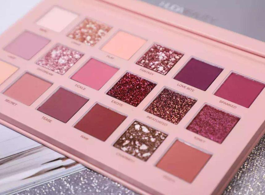 主心骨不可缺眼妆教程,菜鸟必学6步搞定小清新大眼妆