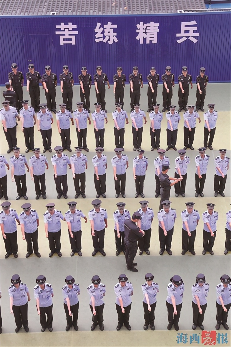厦门辅警大练兵考核1000米,辅警开展岗位练兵提升技能